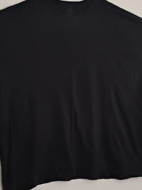 Source Unknown Black Short Sleeve Tee